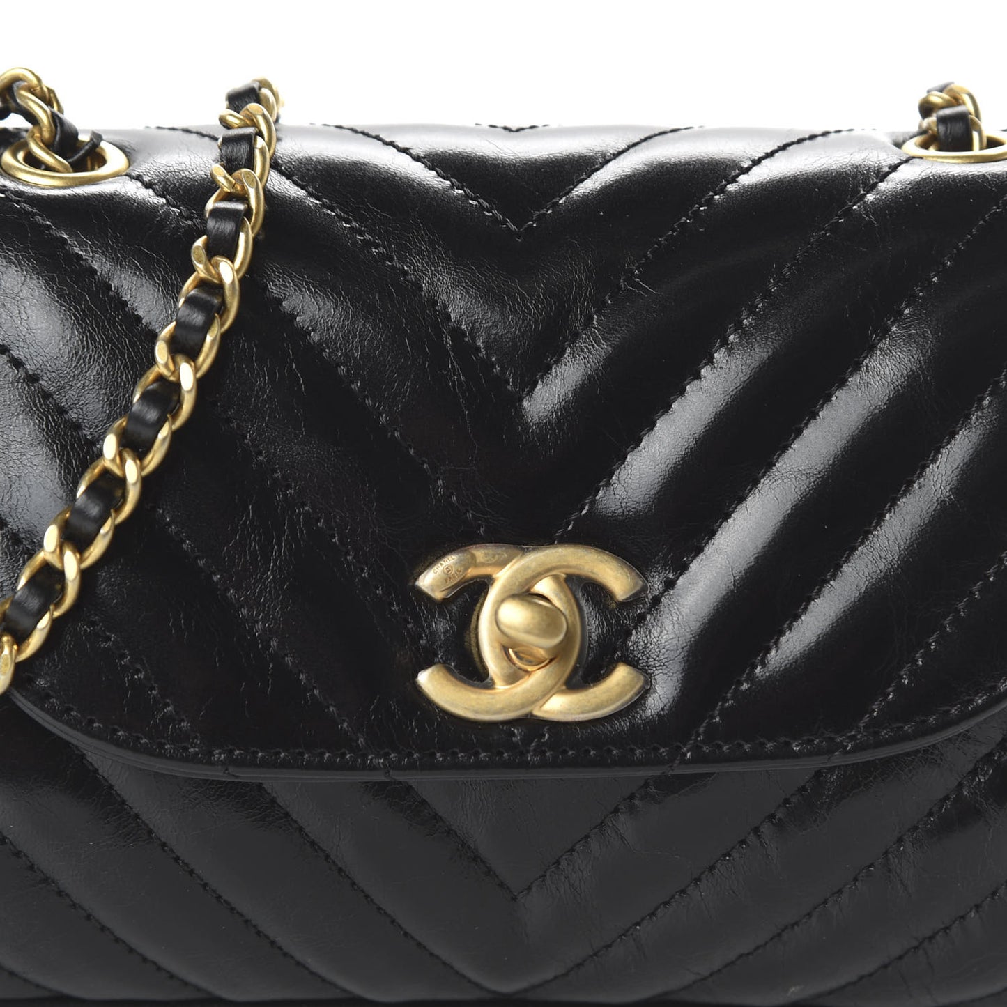 Glazed Calfskin Chevron Quilted Small Hampton Flap Black
