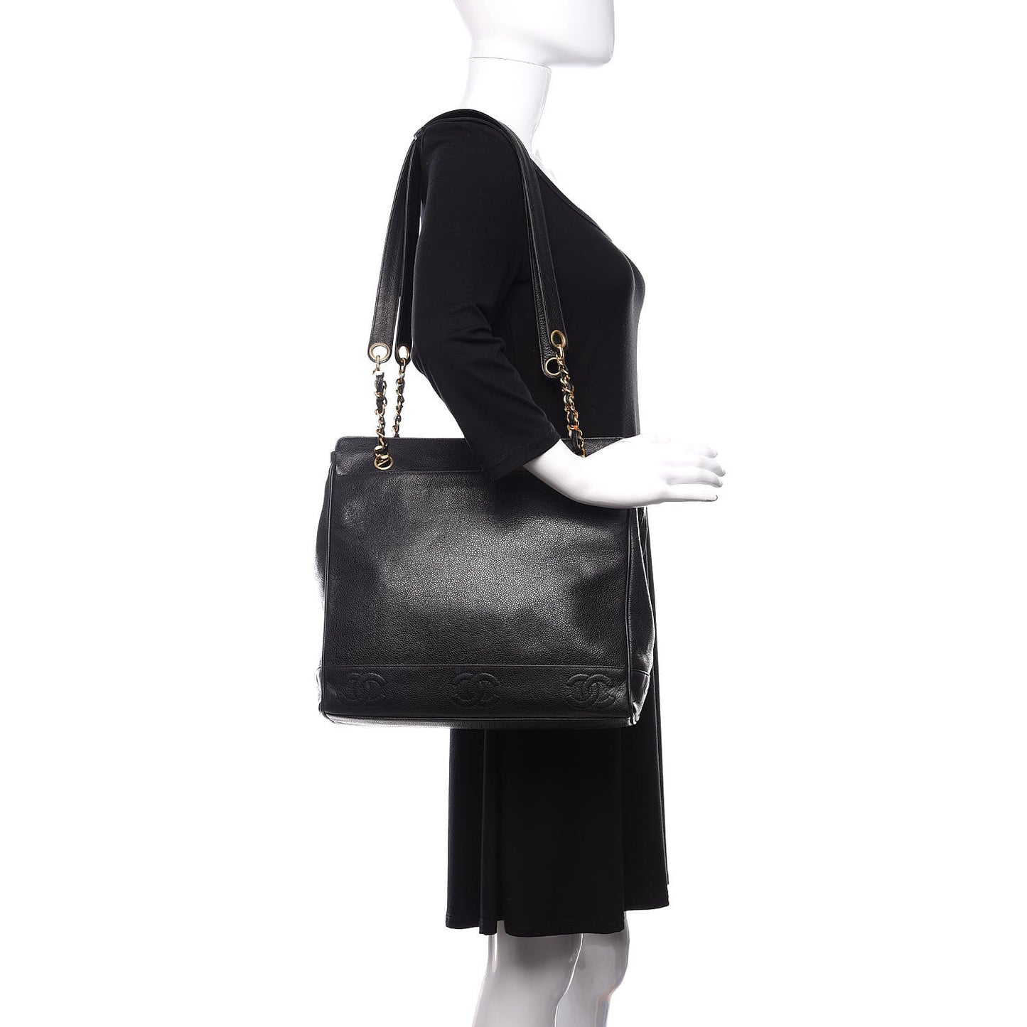 Caviar CC Shoulder Bag Black