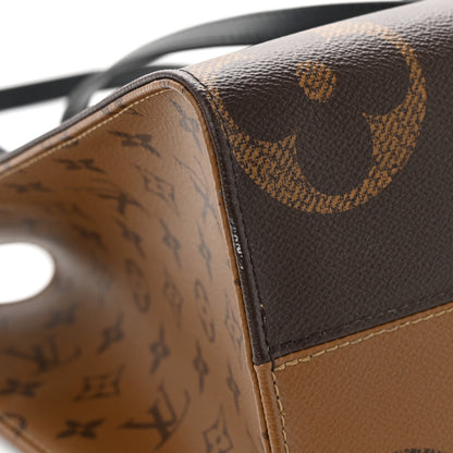 Louis Vuitton Reverse Monogram Giant Onthego MM 12 of 15