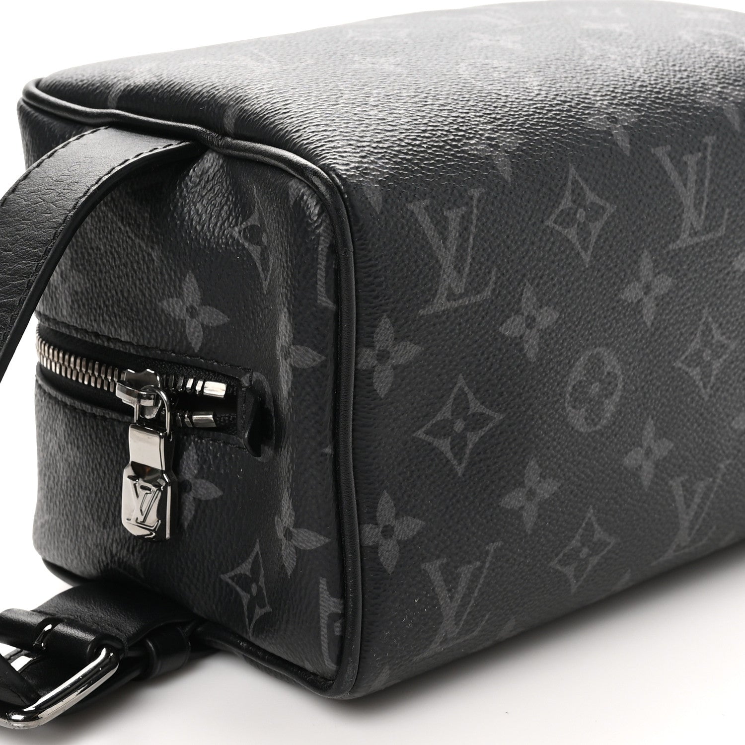 LOUIS VUITTON モノグラムエクリプス Louis Vuitton Monogram Eclipse Locker Dopp Kit 1630927 – FASHIONPHILE