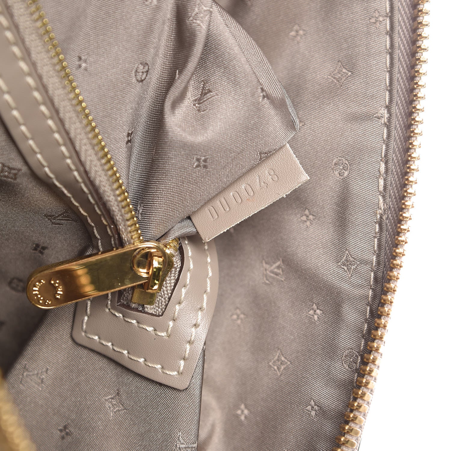 Louis Vuitton Suhali Lockit MM Greige 7 of 9
