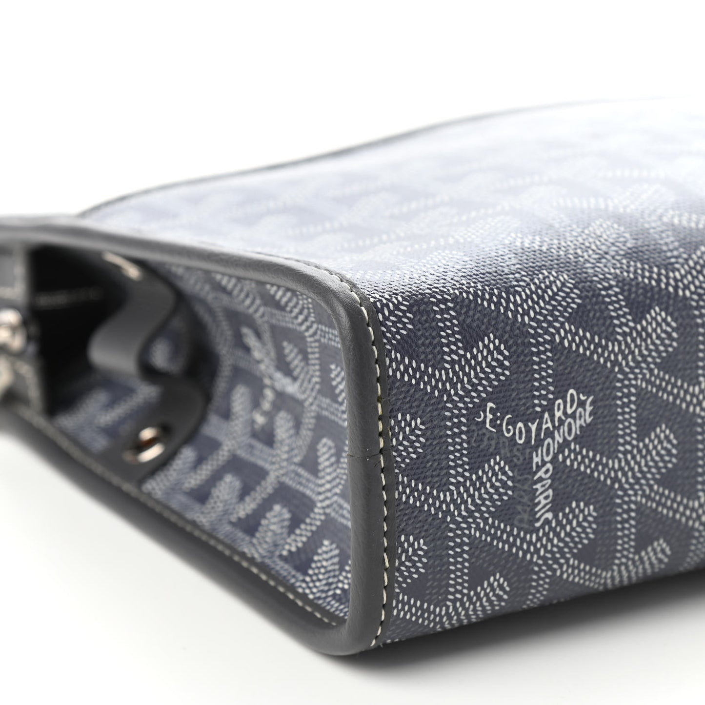 Goyardine Jouvence Toiletry Pouch Grey