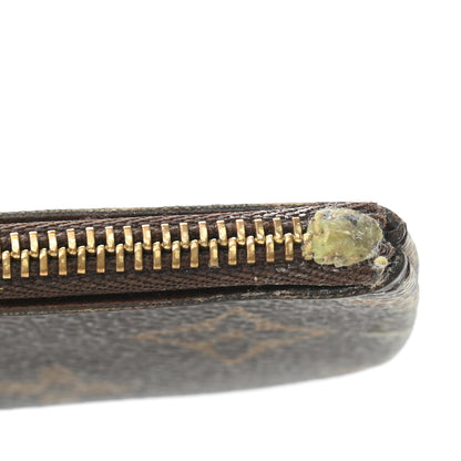 Louis Vuitton Monogram Key Pouch 8 of 9