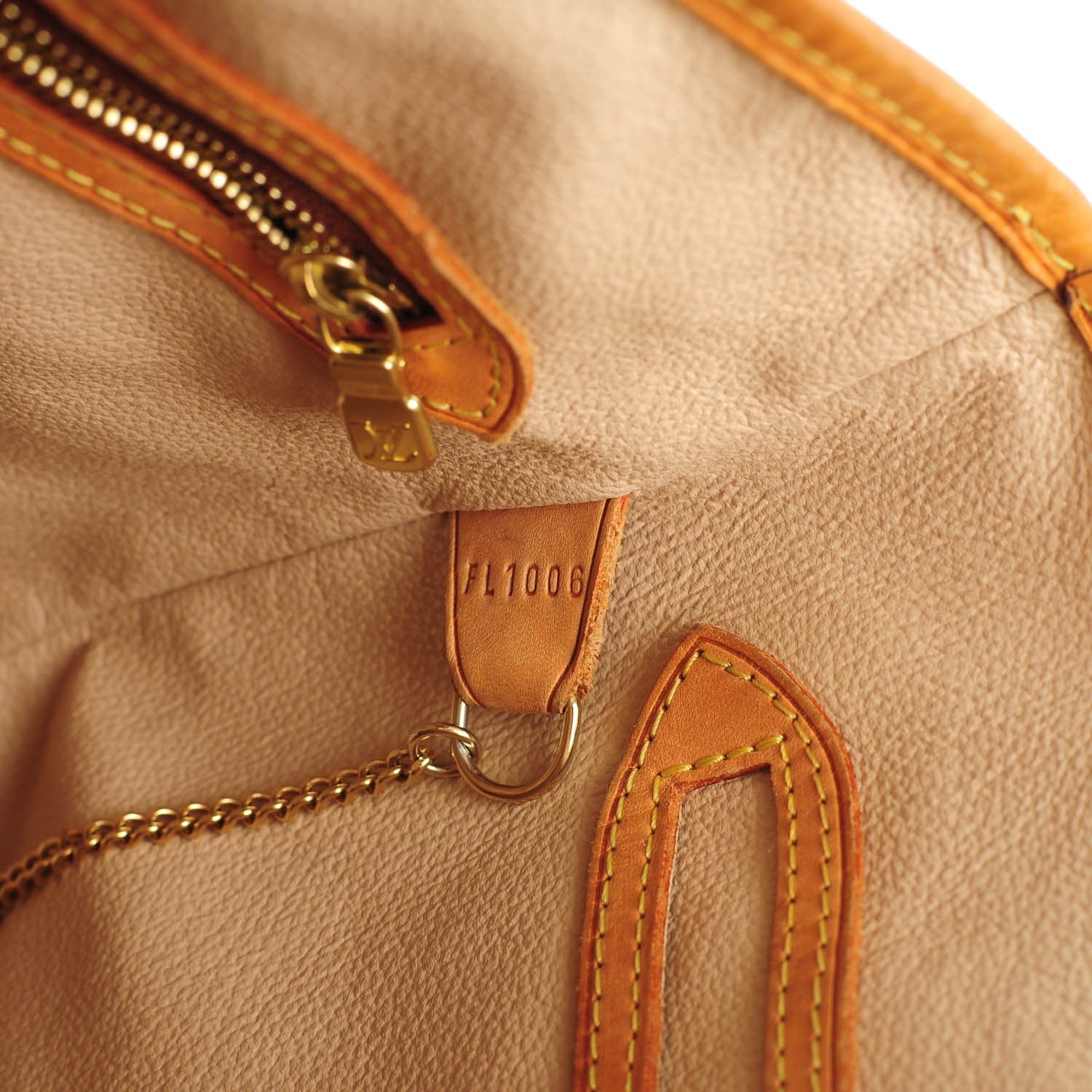 Louis Vuitton Monogram Petit Bucket 23 7 of 7