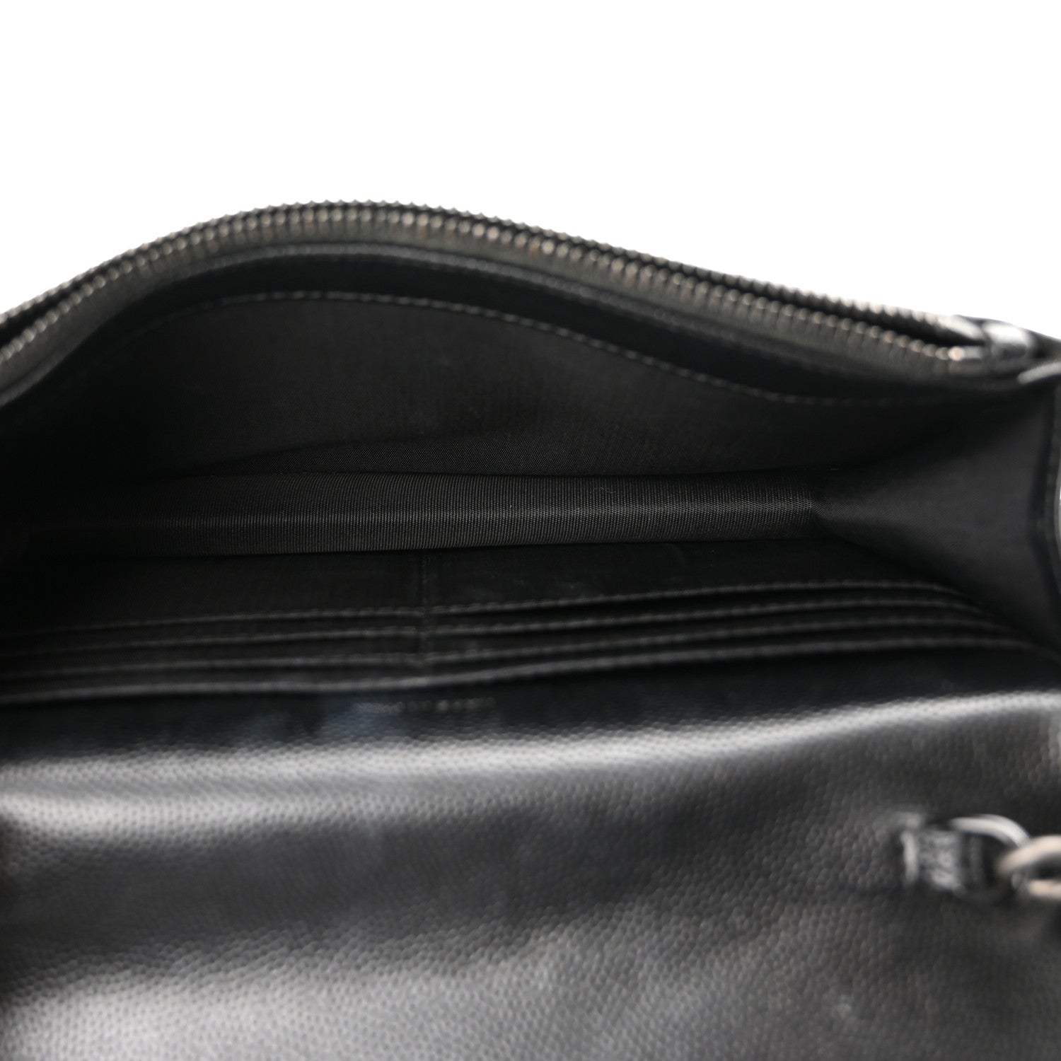 Saint Laurent Grain De Poudre Matelasse Chevron Monogram Monochrome Envelope Chain Wallet Black 4 of 9