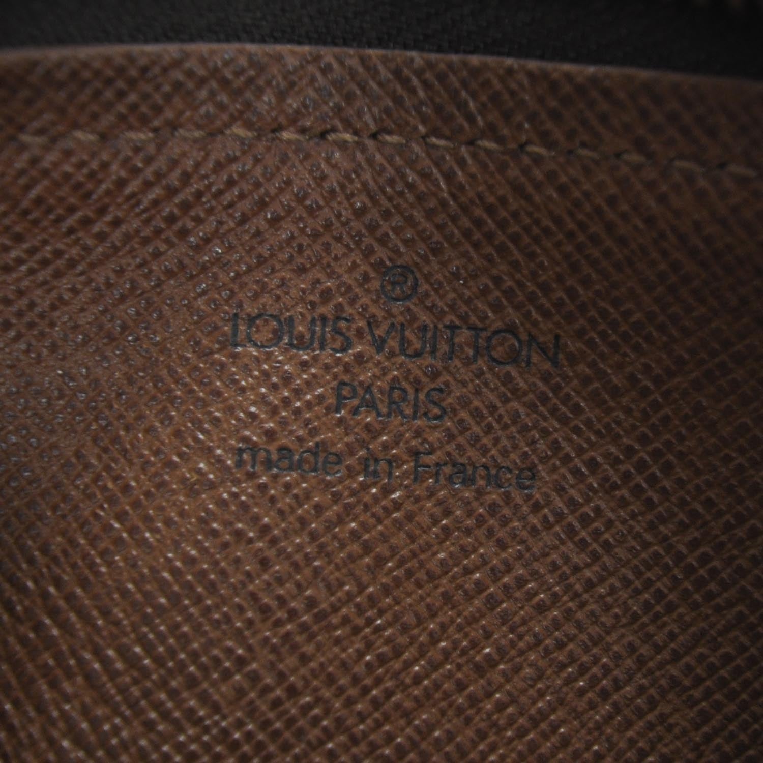 Louis Vuitton Monogram Papillon 19 7 of 8