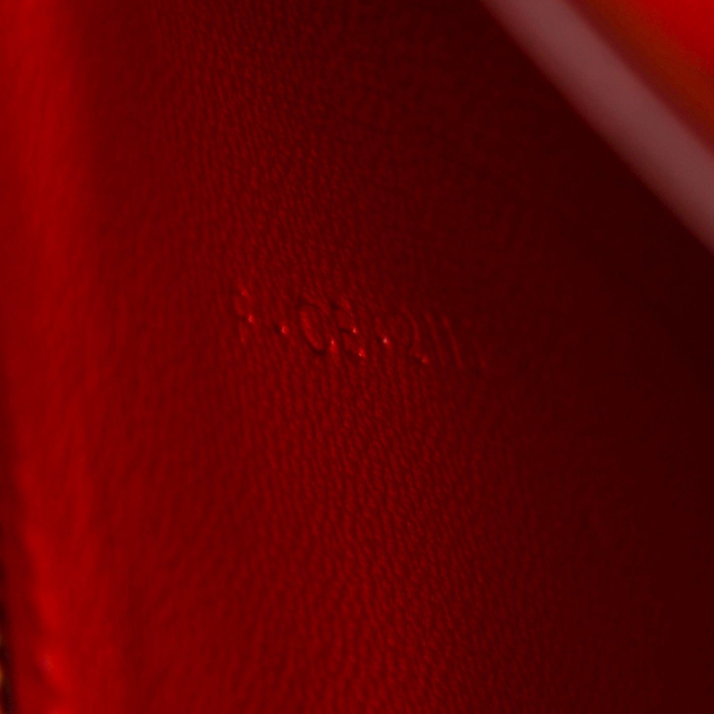 Box Calfskin Medium Classic Box Flap Bag Red