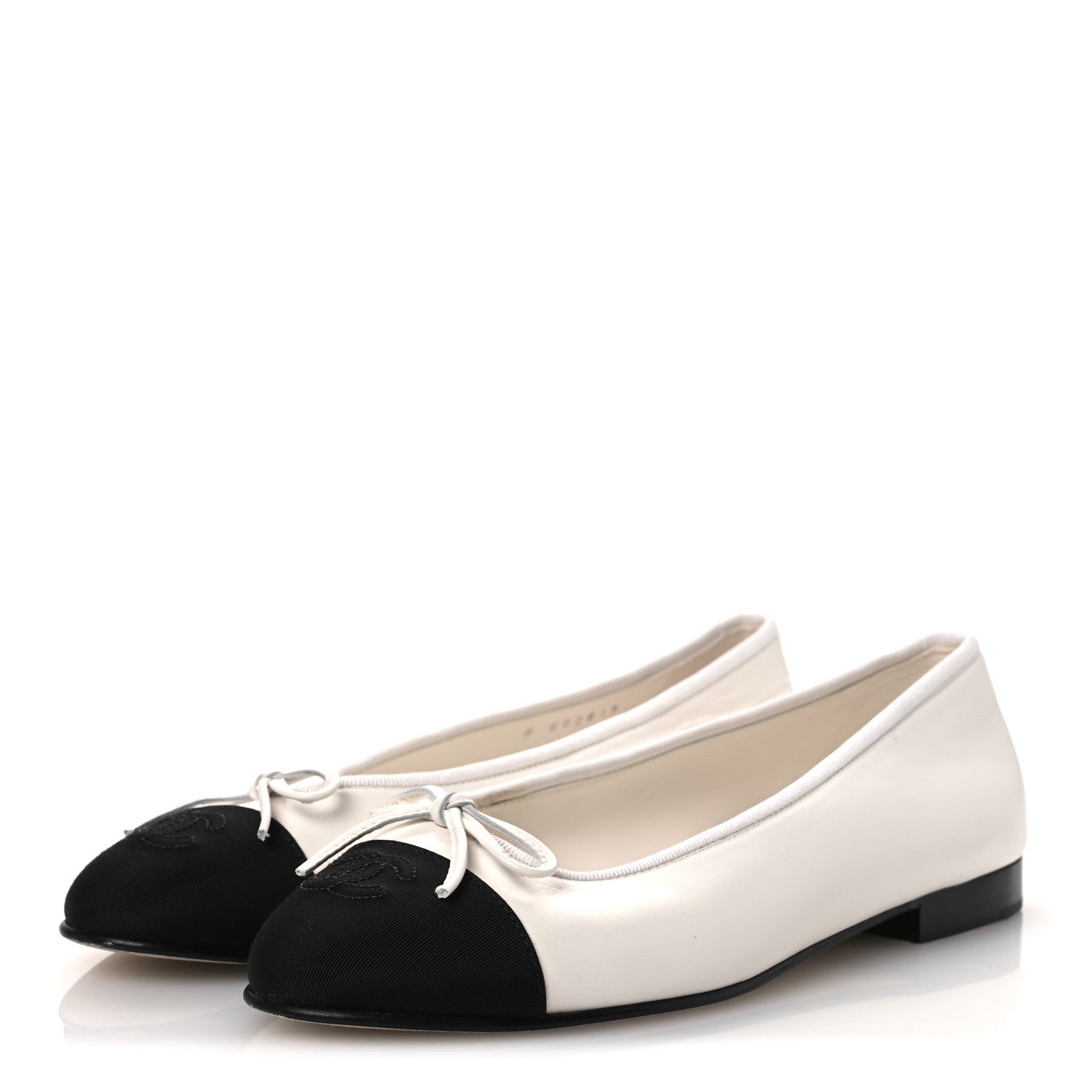 Chanel Lambskin Grosgrain Cap Toe CC Ballerina Flats 38 White Black 4 of 13