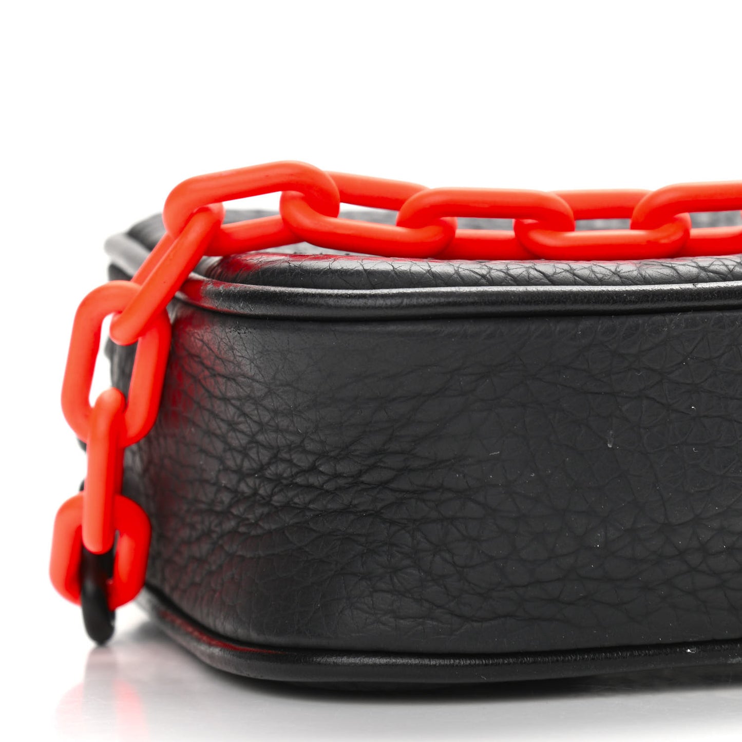 Taurillon Monogram Uniformes Solar Ray Soft Pochette Volga Belt Bag Black