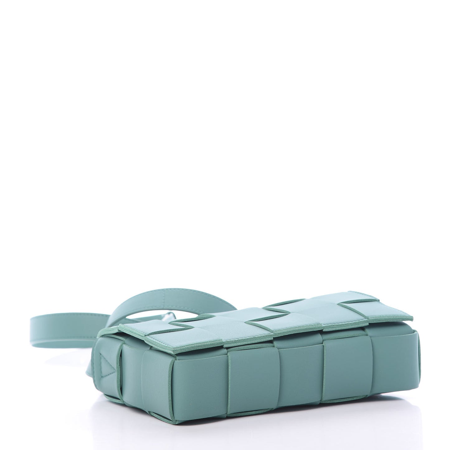 Nappa Maxi Intreccio Cassette Bag Linoleum