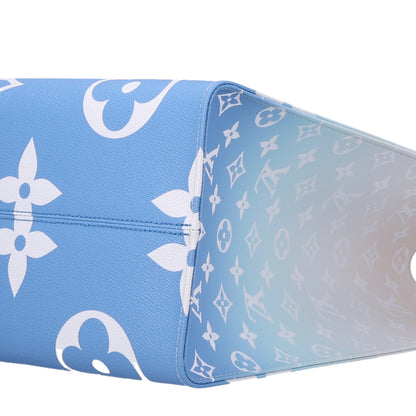 Louis Vuitton Monogram Giant By The Pool Onthego GM Blue 9 of 9
