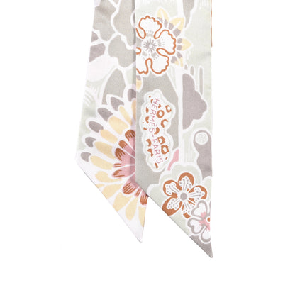 Hermes Silk Bingata Twilly Vieux Rose Vert De Eau 2 of 4