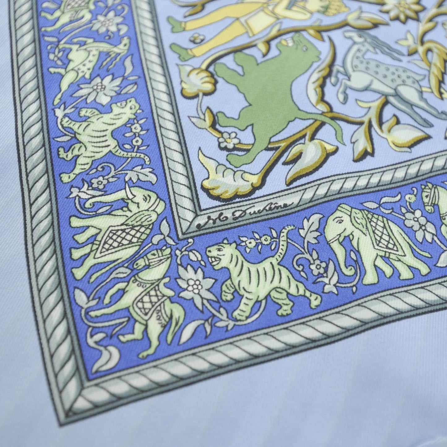 Silk Chasse en Inde Scarf 90