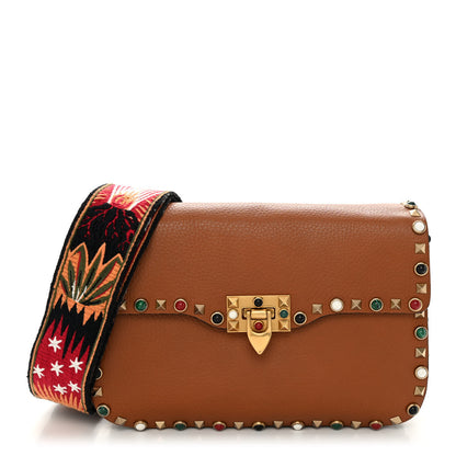 Valentino Garavani Calfskin Enchanted Wonderland Medium Guitar Strap Rockstud Rolling Flap Saddle Bag Light Cuir 1 of 10