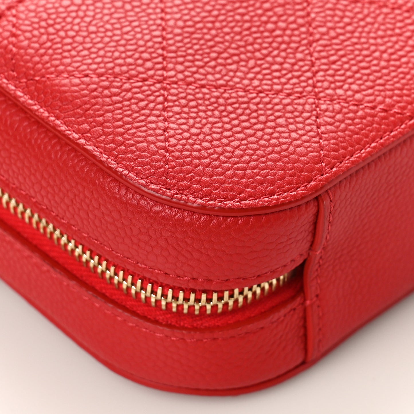 Caviar Quilted Waist Bag Red