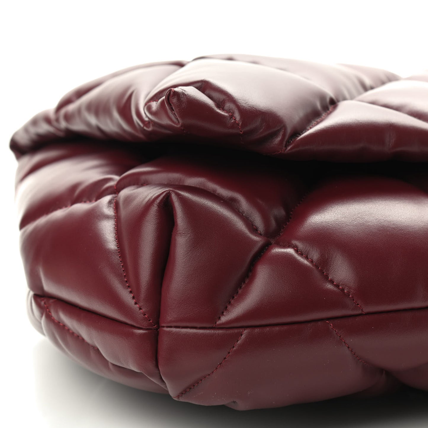 Nappa Calfskin Quilted Touch B Clutch Bag Dark Red