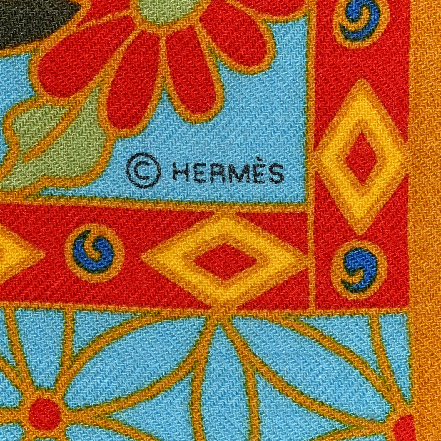 Hermes Cashmere Silk Collections Imperiales Shawl 140 Rouge Bleu Jaune 5 of 8