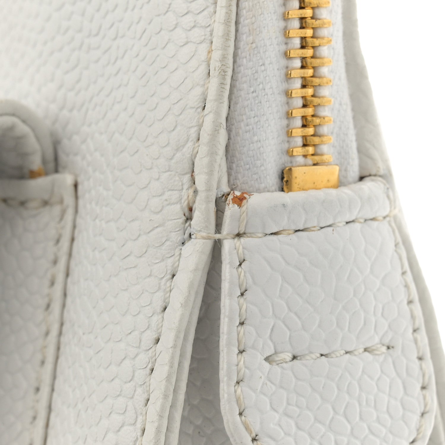Chanel Caviar CC Shoulder Bag White 13 of 17