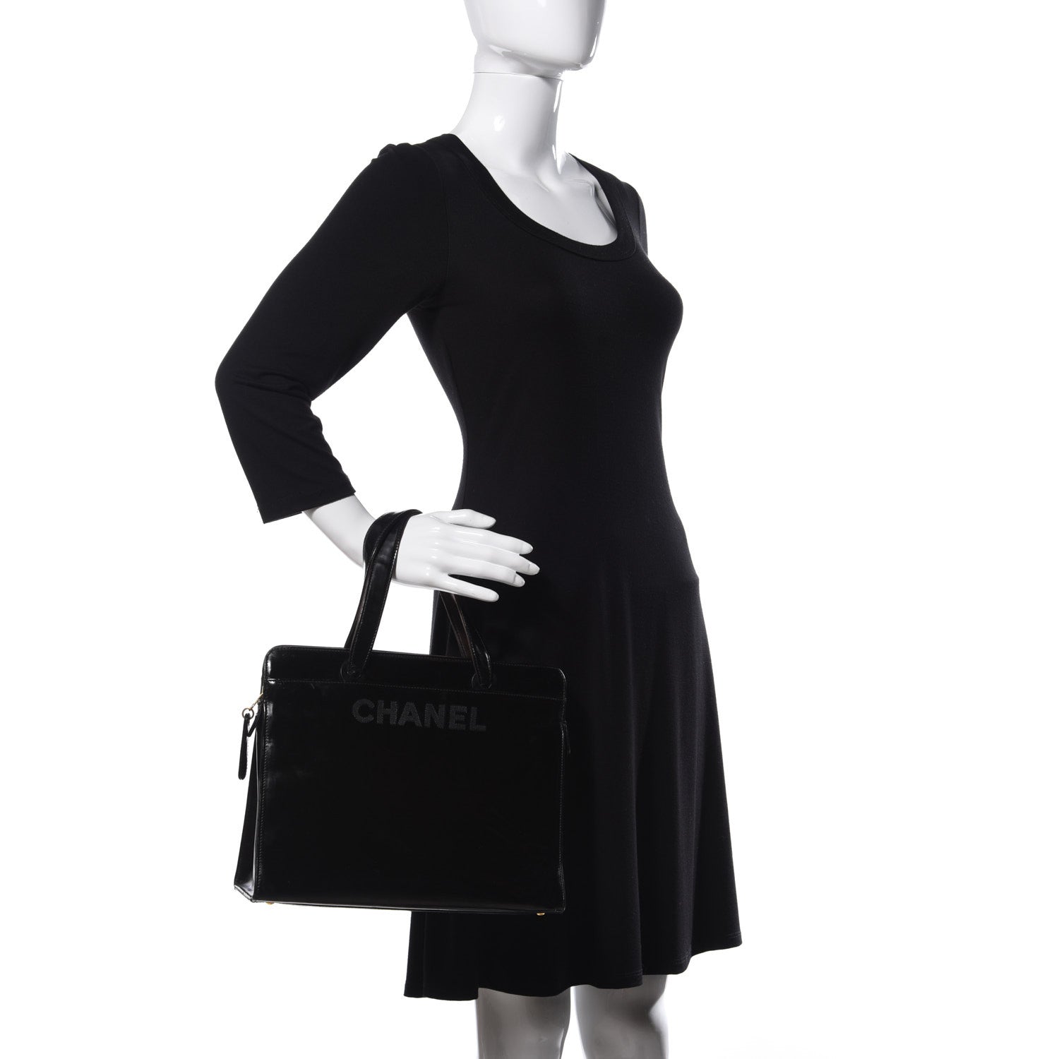 Chanel Patent Logo Shoulder Bag Black 2 of 9
