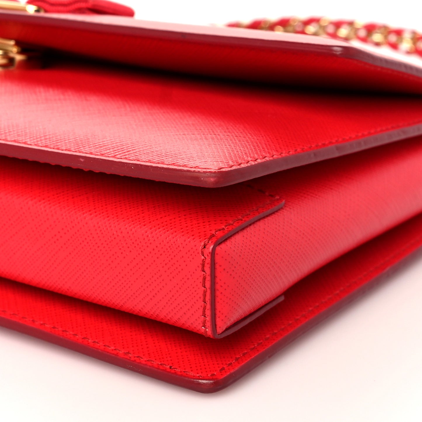 Calfskin Vara Rainbow Wallet On Chain Red