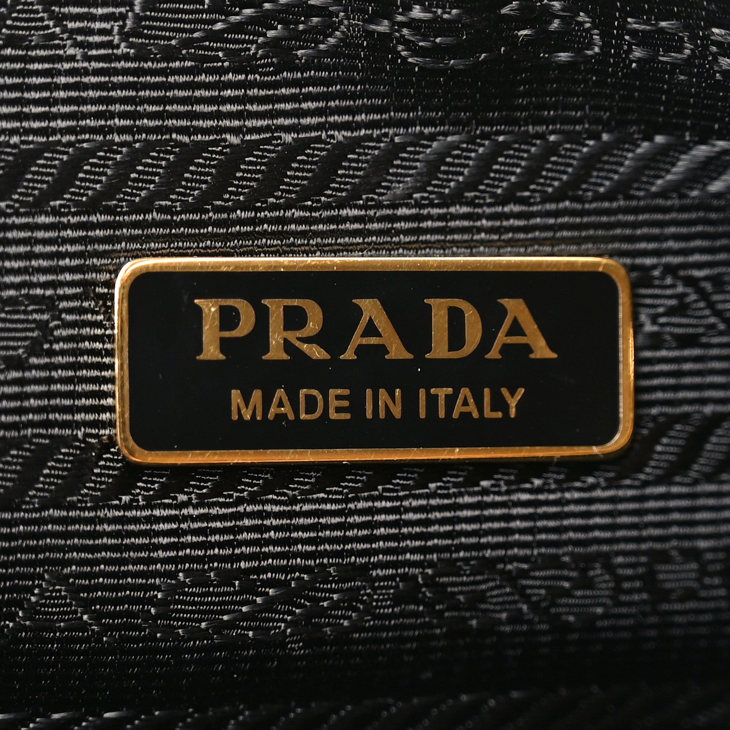 Prada Re-Nylon Spazzolato Re-Edition 2002 Shoulder Bag Black 6 of 9