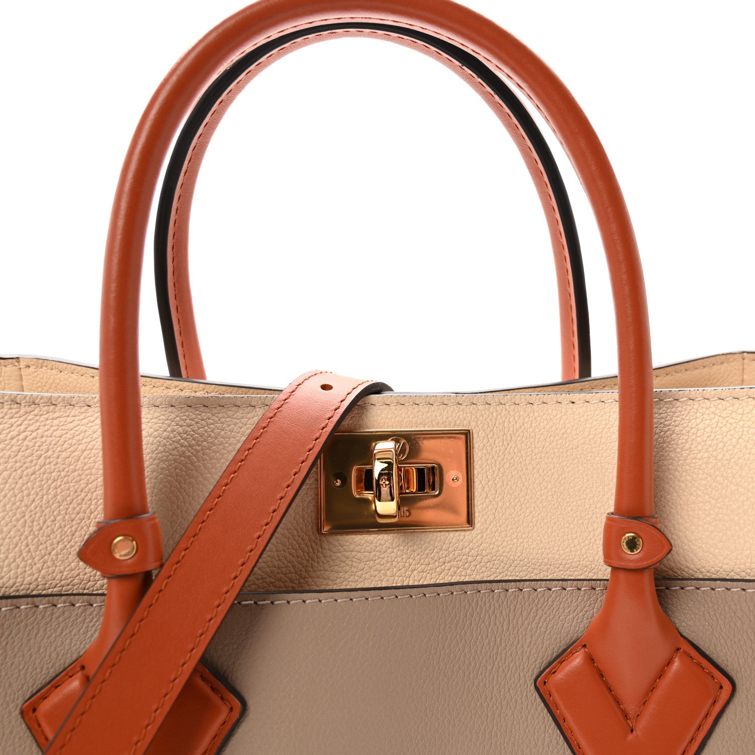 Louis Vuitton Calfskin Monogram Tufting On My Side Galet 7 of 10