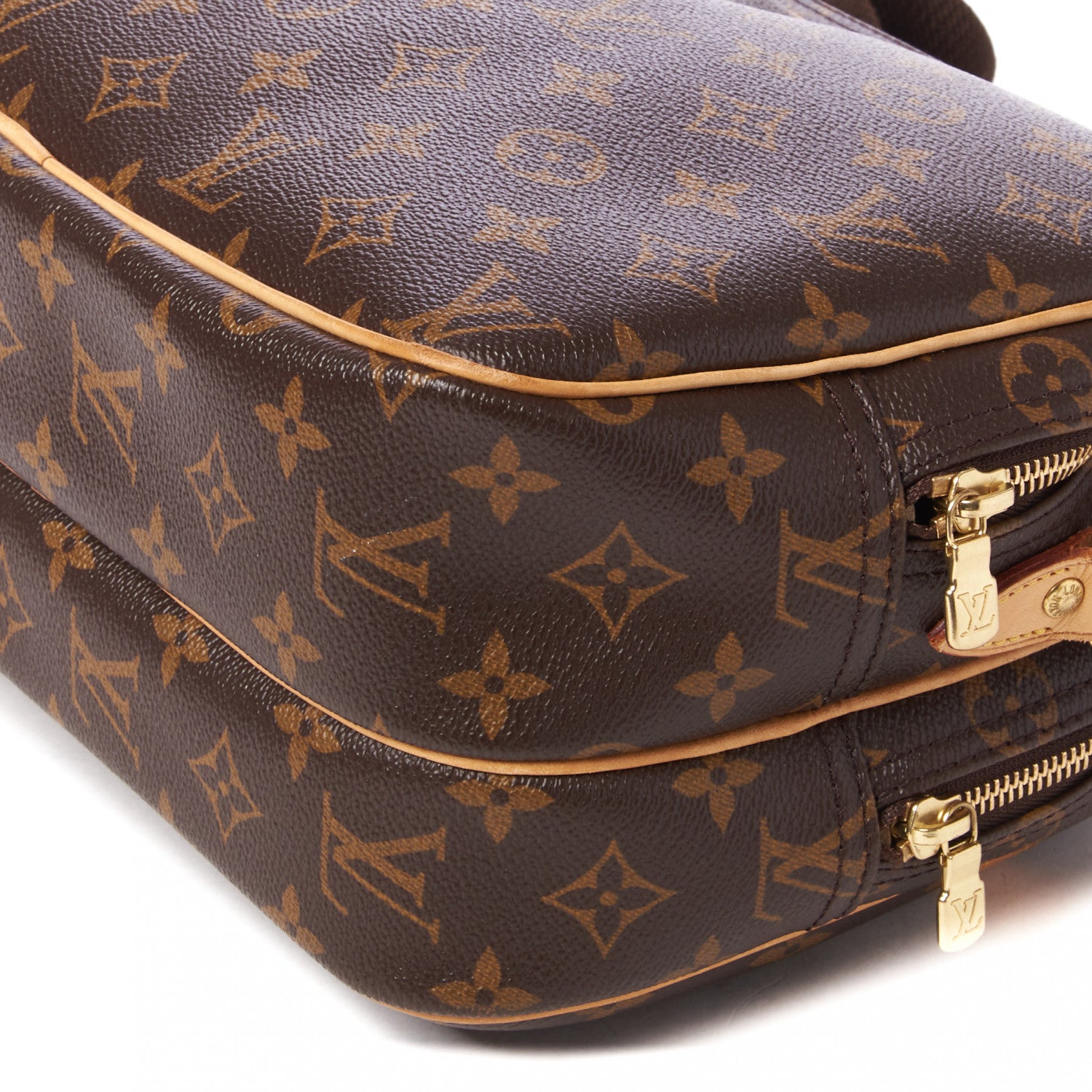 Louis Vuitton Monogram Reporter PM 6 of 8
