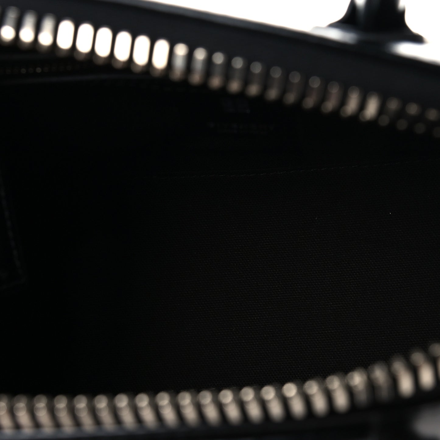 Shiny Lord Calfskin Mini Antigona Black