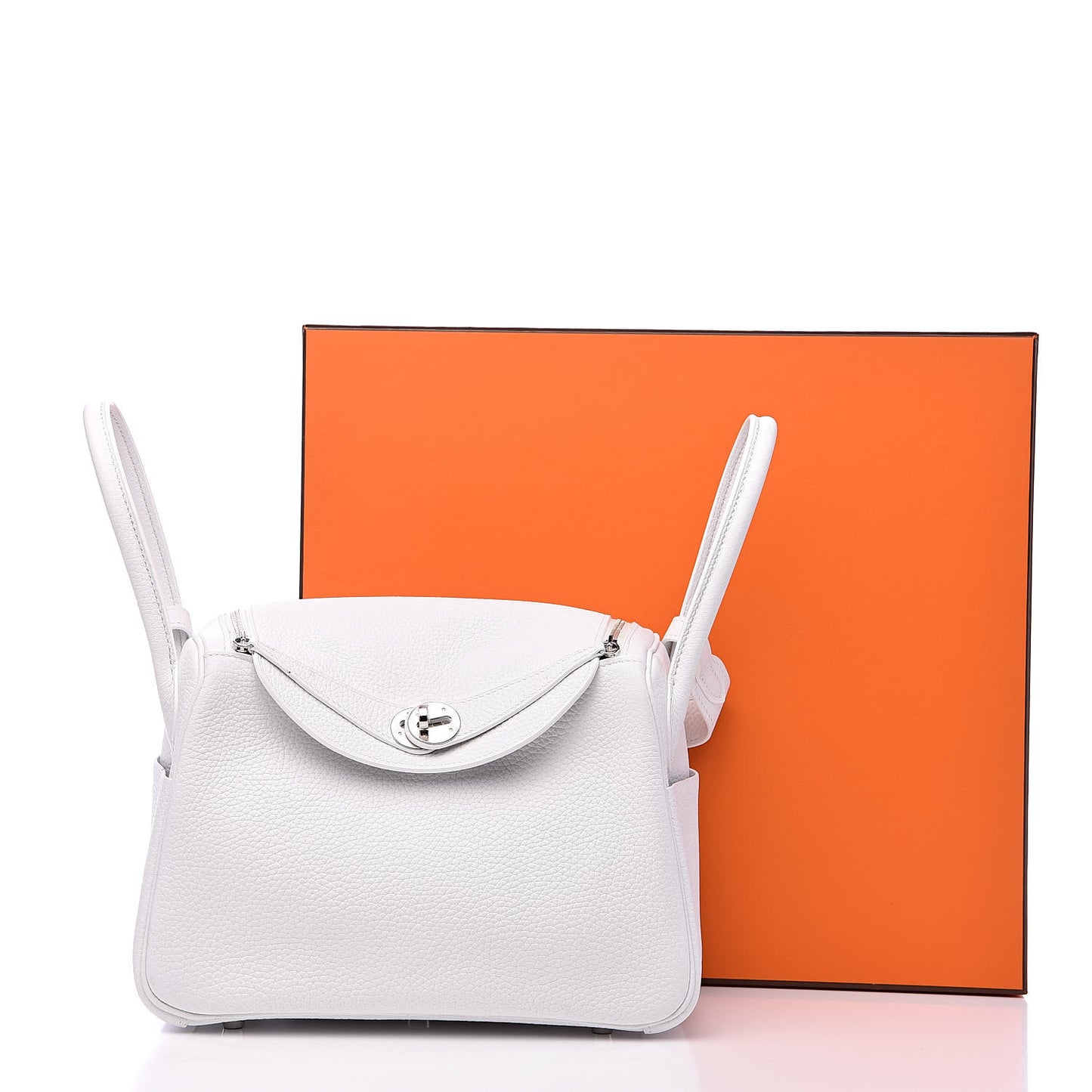 Taurillon Clemence Lindy 26 White