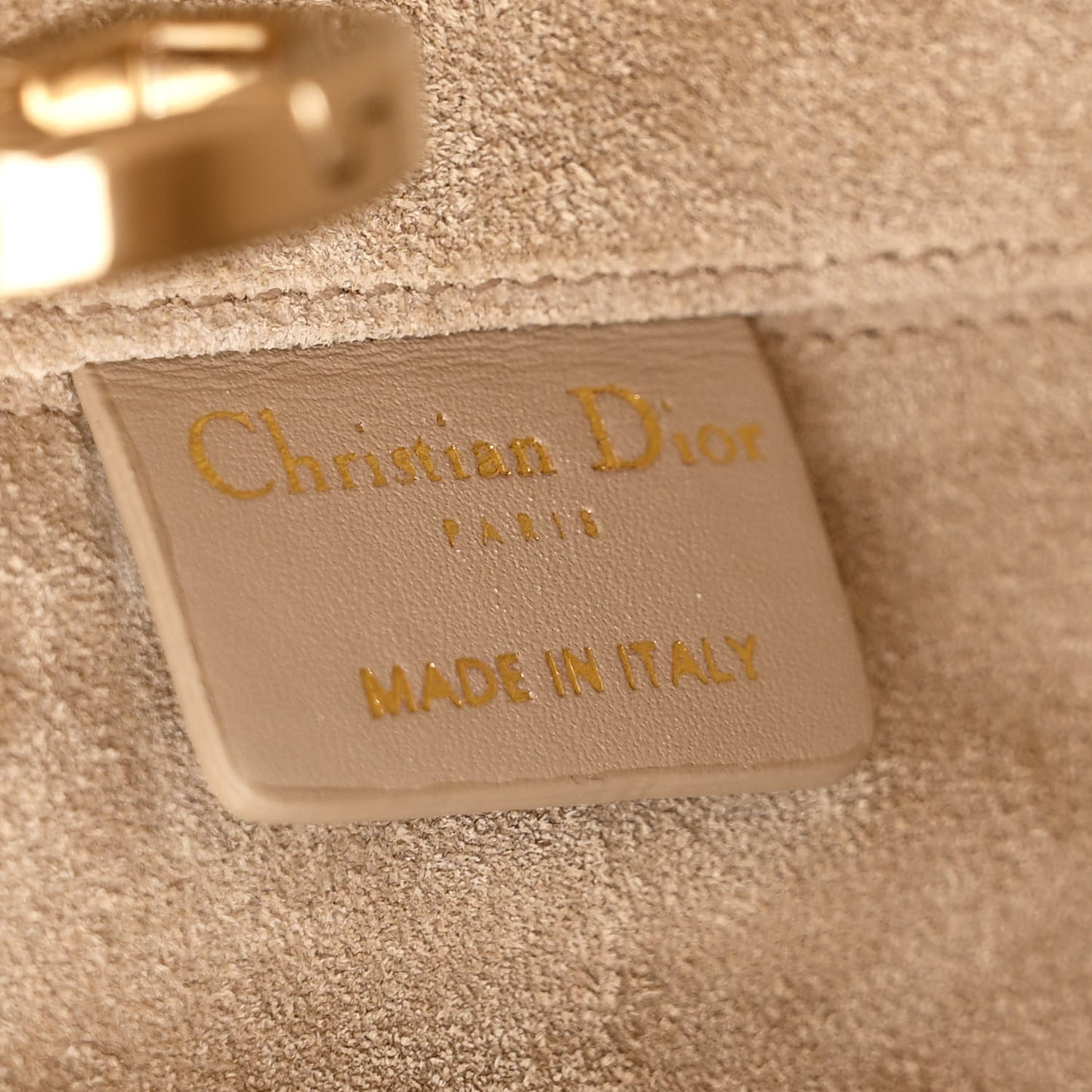 Calfskin Macrocannage Medium Toujour Powder Beige