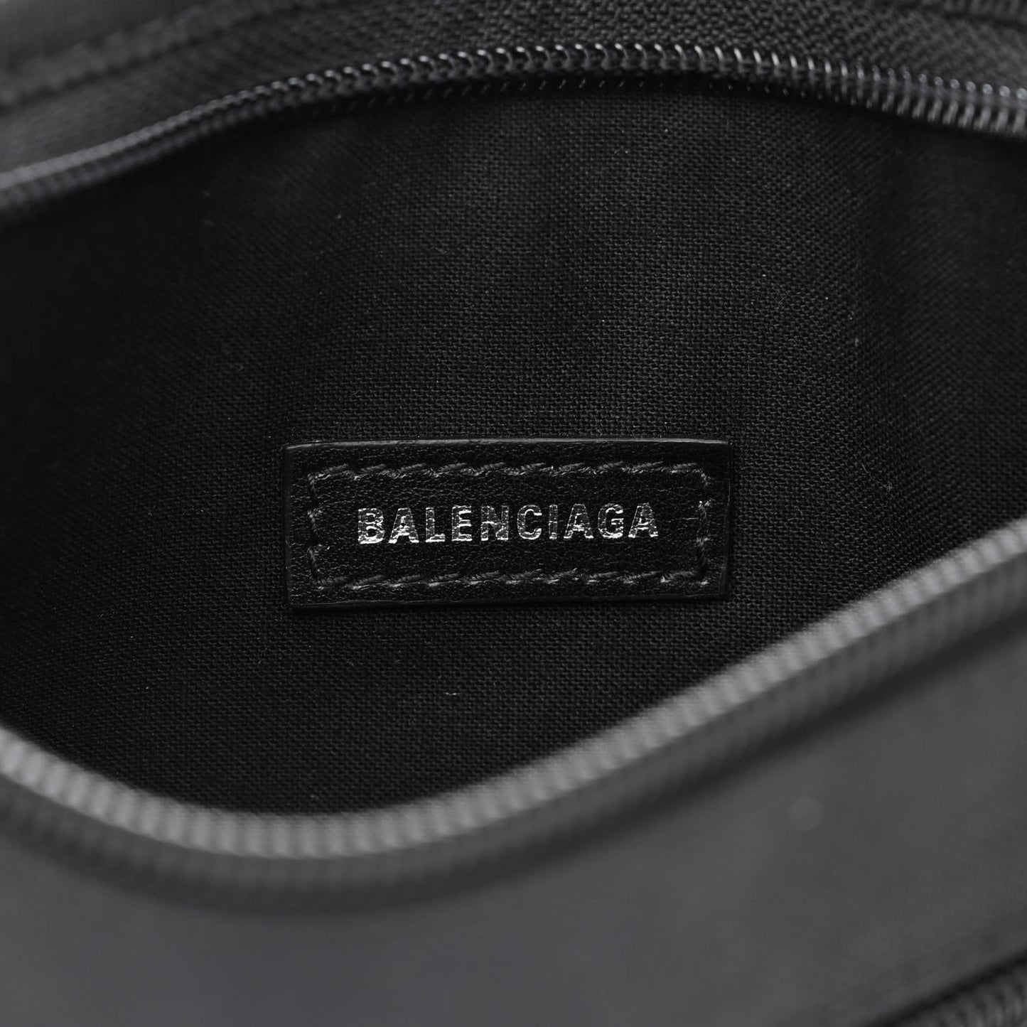 Sustainable Casual Nylon Weekend Belt Wallet Black