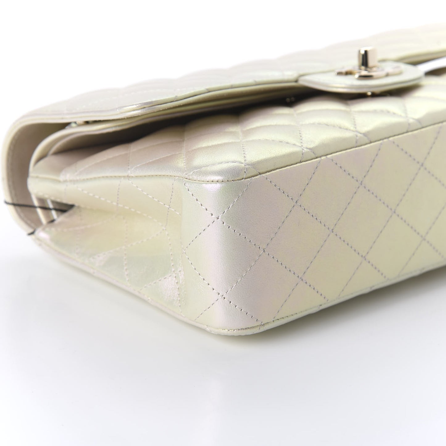 Iridescent Lambskin Quilted Medium Double Flap Ivory