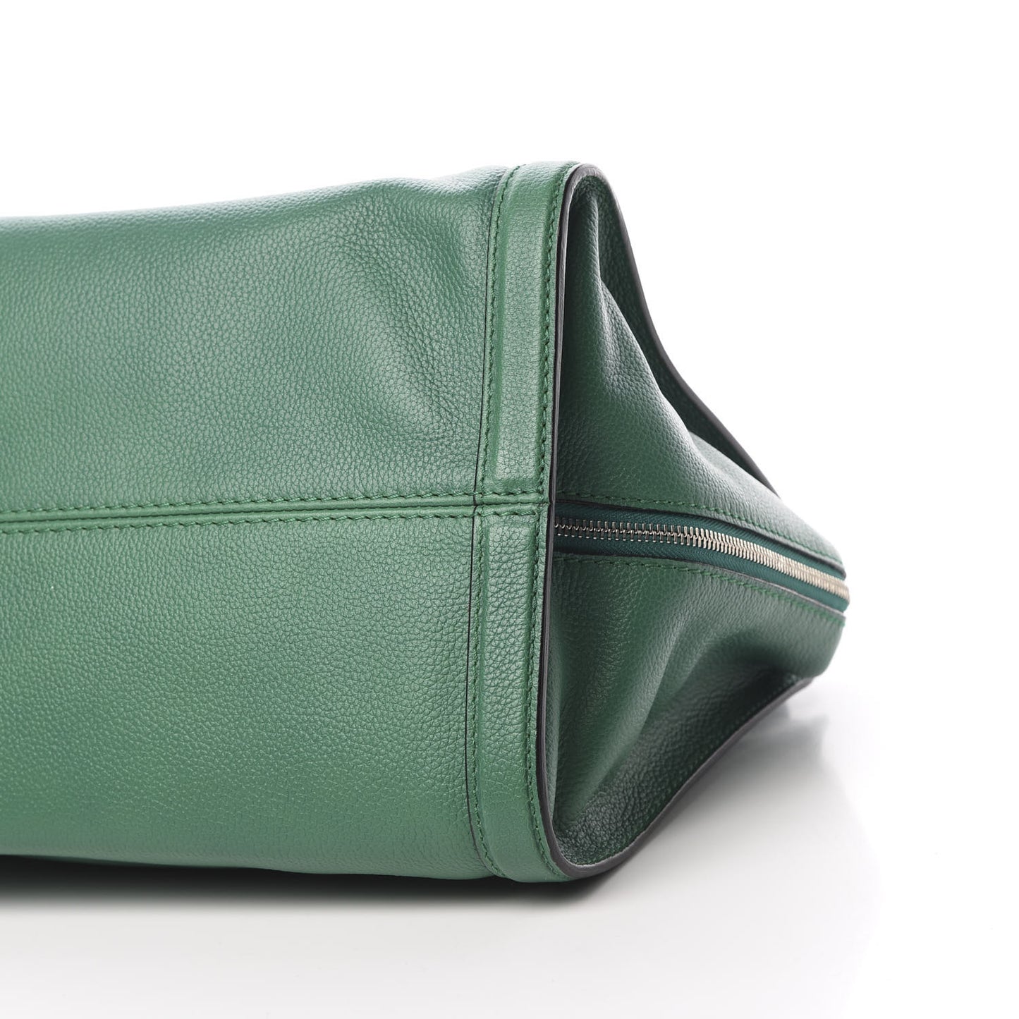 Pebbled Calfskin Large Skull Padlock Zip Around Tote Emerald