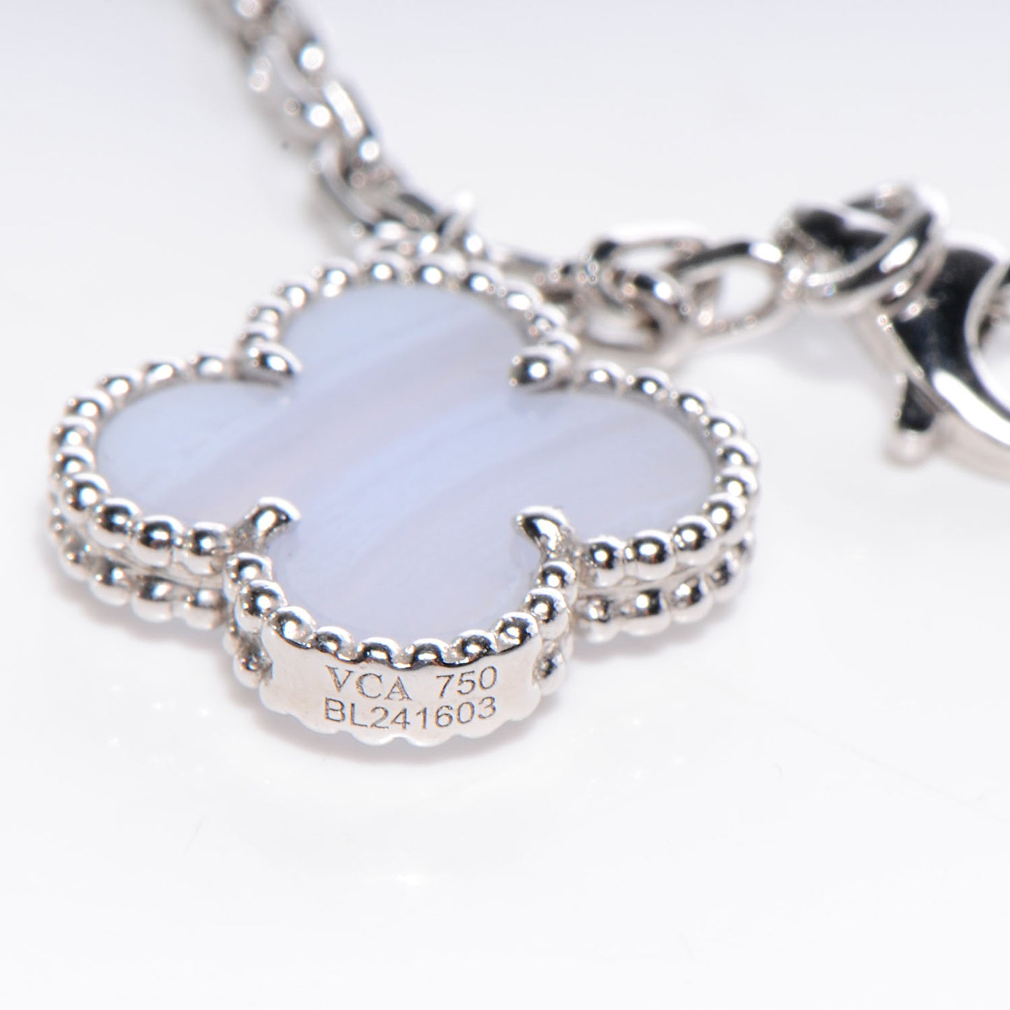 18K White Gold Chalcedony Mother of Pearl 5 Motifs Magic Alhambra Bracelet