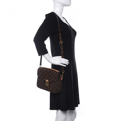 Louis Vuitton Monogram Pochette Metis 2 of 9