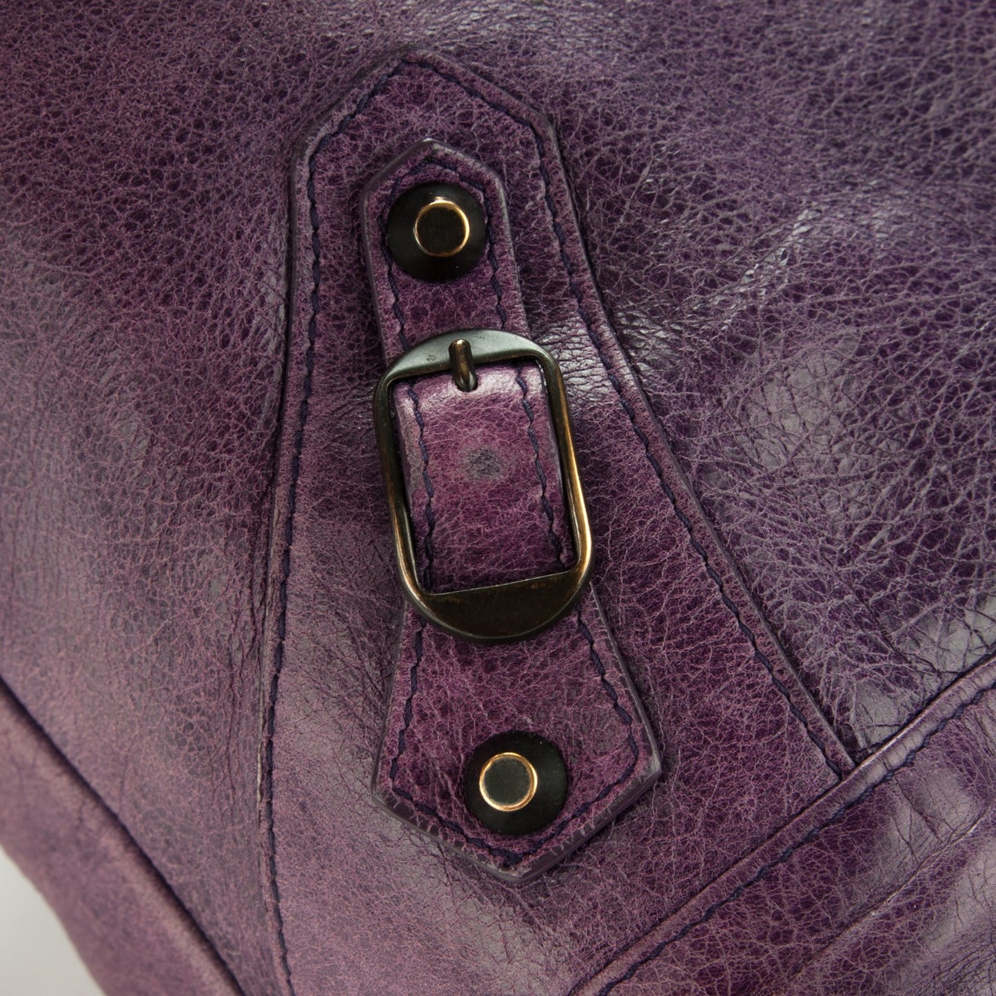 Agneau Classic Hardware Day Hobo Raisin