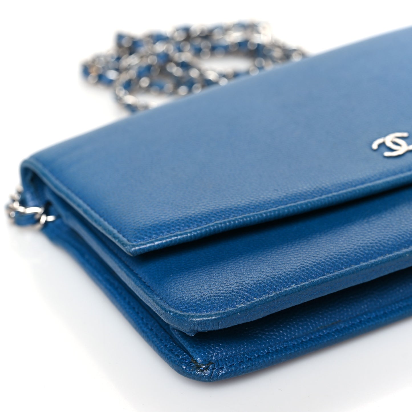 Caviar Sevruga Wallet on Chain WOC Blue