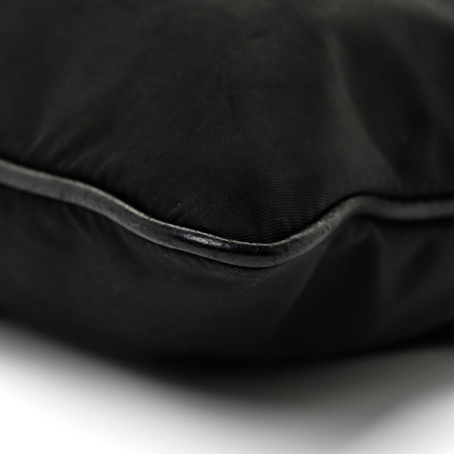 Nylon Saffiano Flat Messenger Bag Black