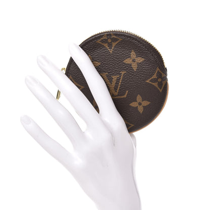 Louis Vuitton Monogram Round Coin Purse 2 of 8