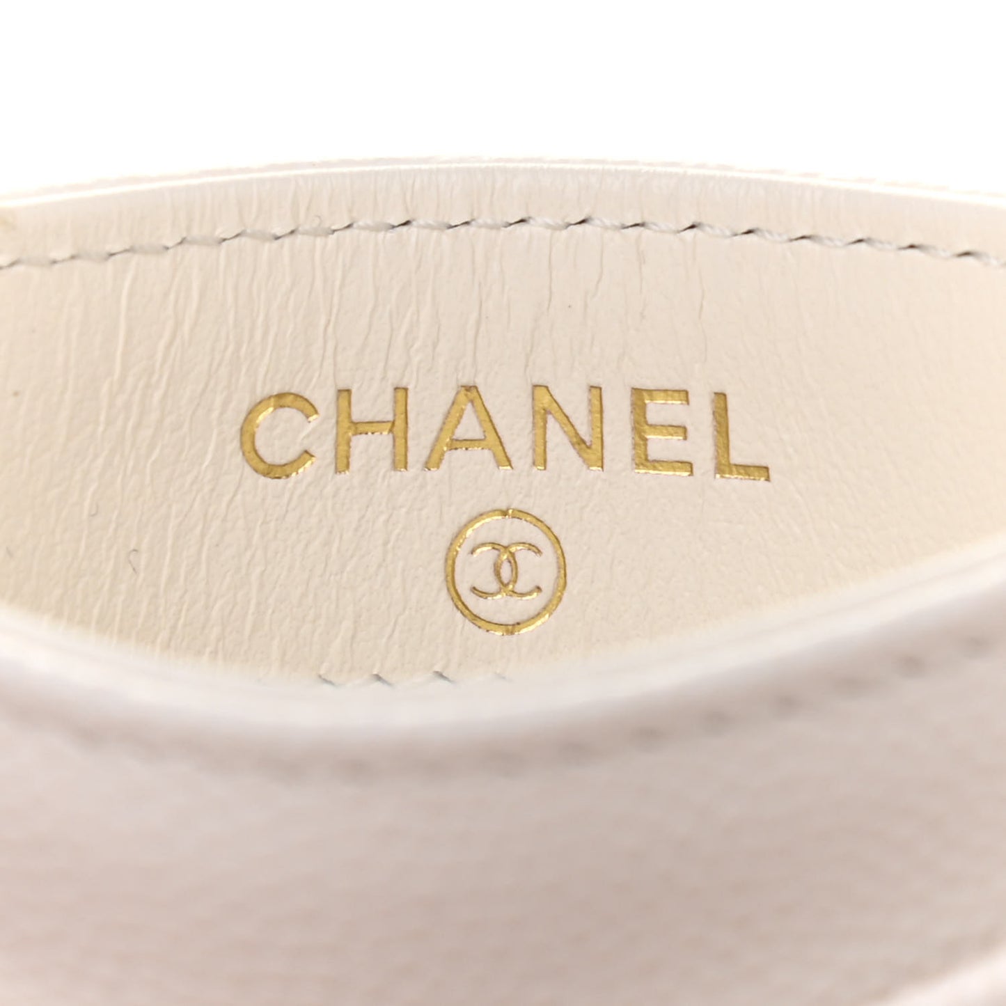 Caviar Quilted Card Holder White