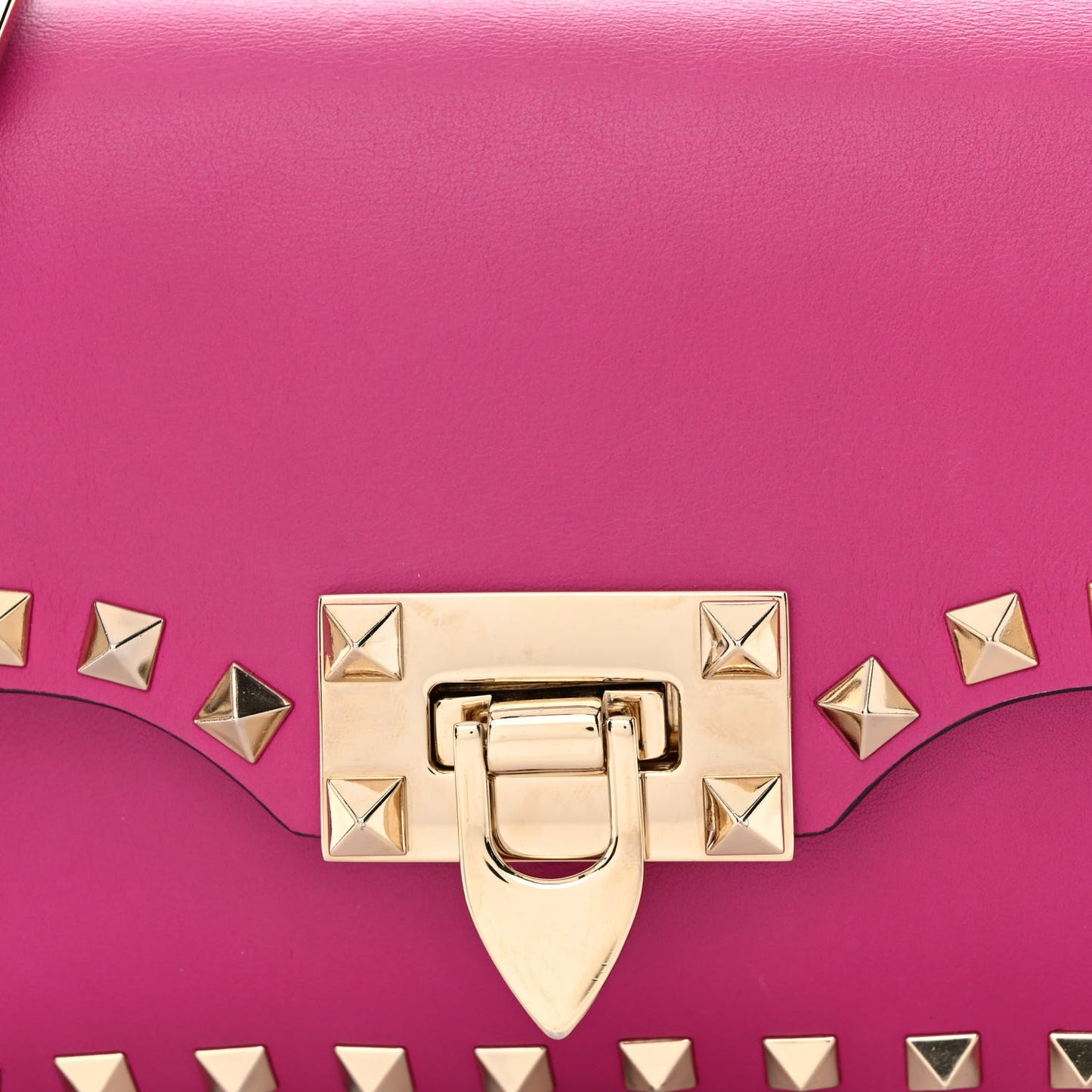 Vitello Mini Rockstud Flap Saddle Crossbody Bag Fuxia