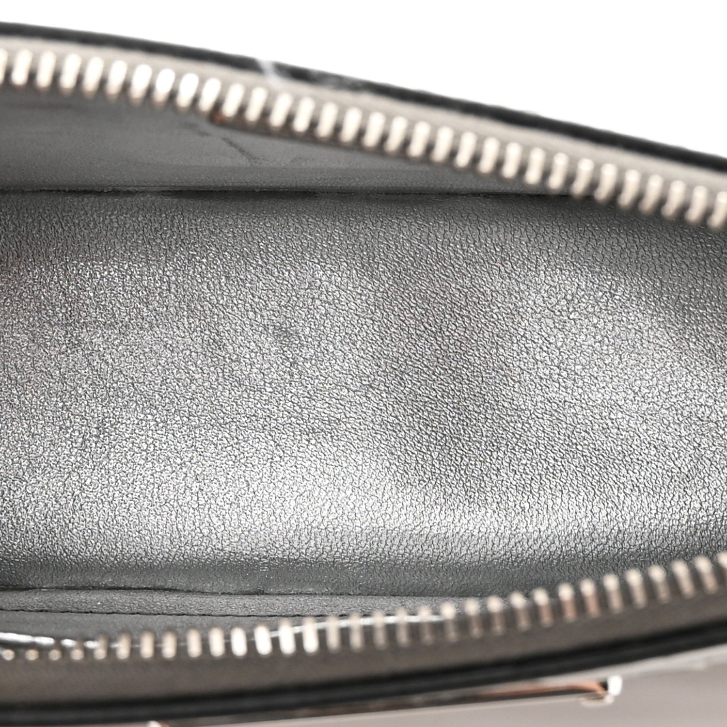 Prada Spazzolato Metal Triangle Logo Triangle Patterned Mini Shoulder Bag Argento 5 of 9
