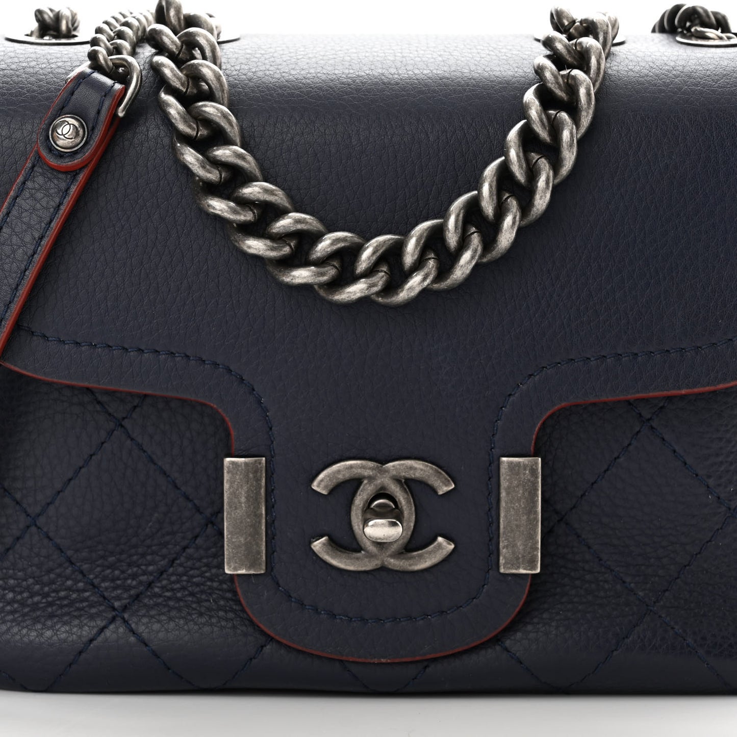 Grained Calfskin Archi Chic Flap Navy