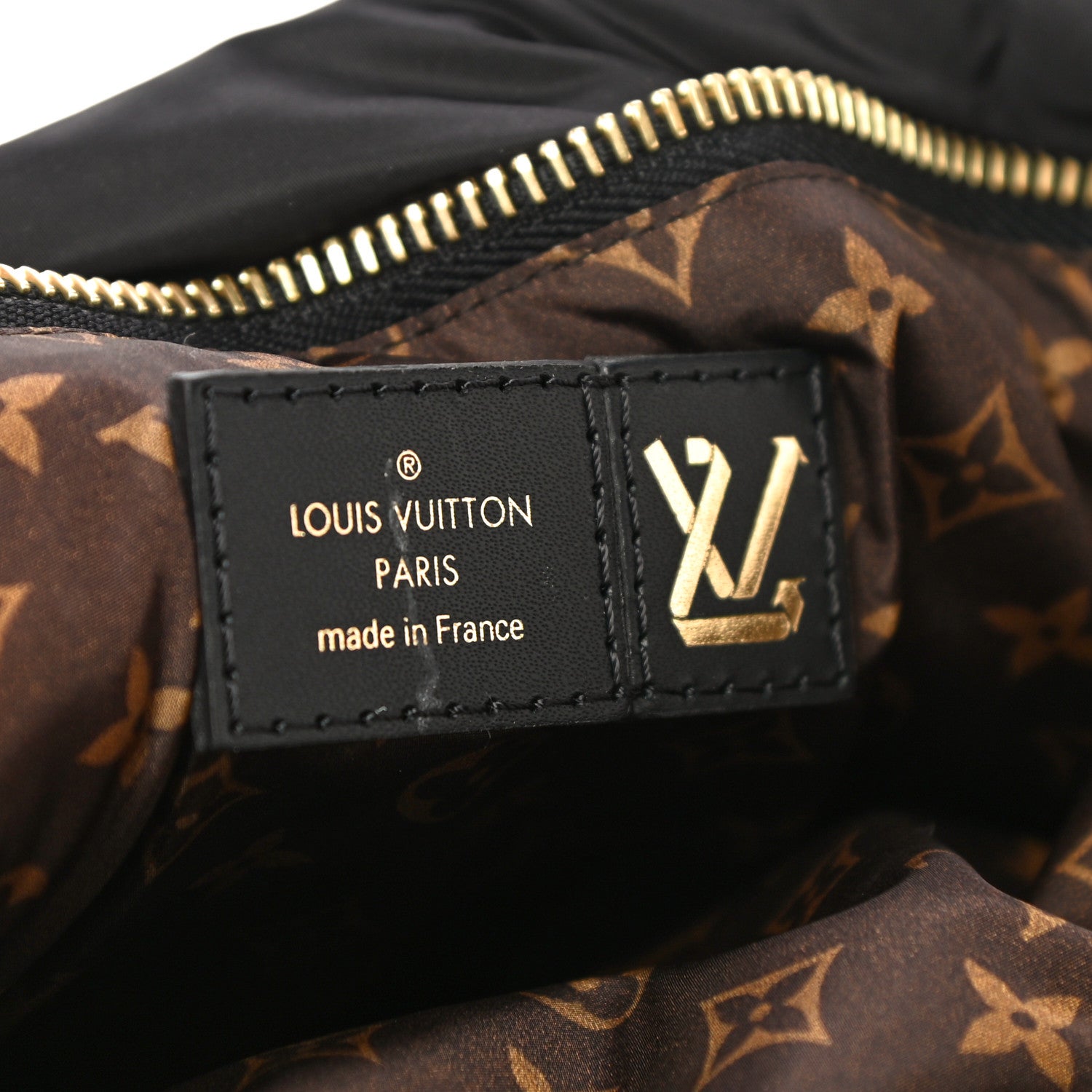 Louis Vuitton Econyl Monogram Pillow Maxi Multi Pochette Accessories Black Fuchsia 8 of 17