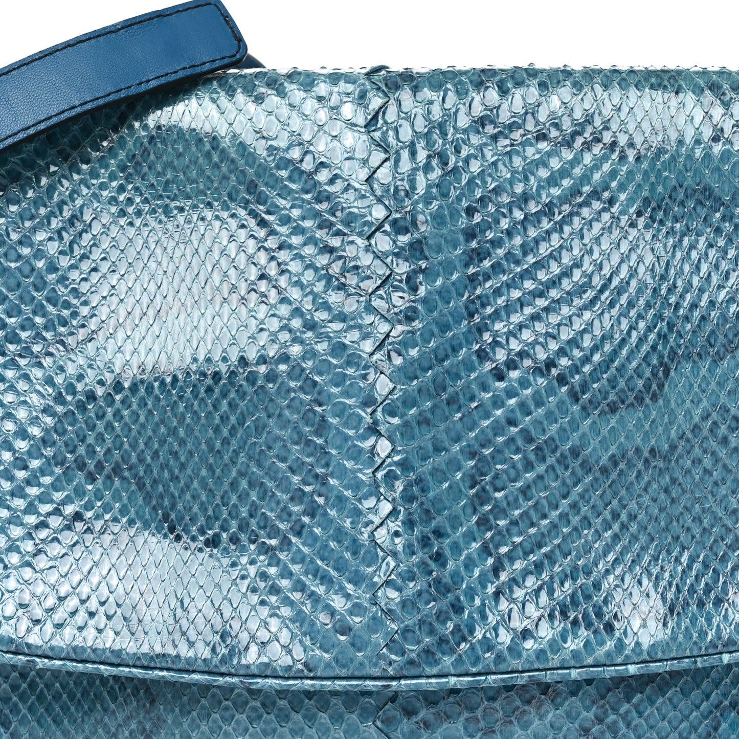 Ayers Crossbody Messenger Blue