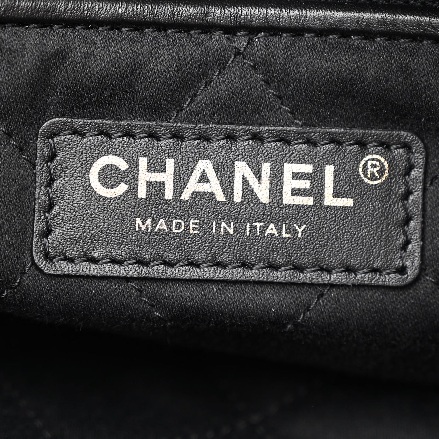 Shiny Calfskin Quilted Small Chanel 22 Black