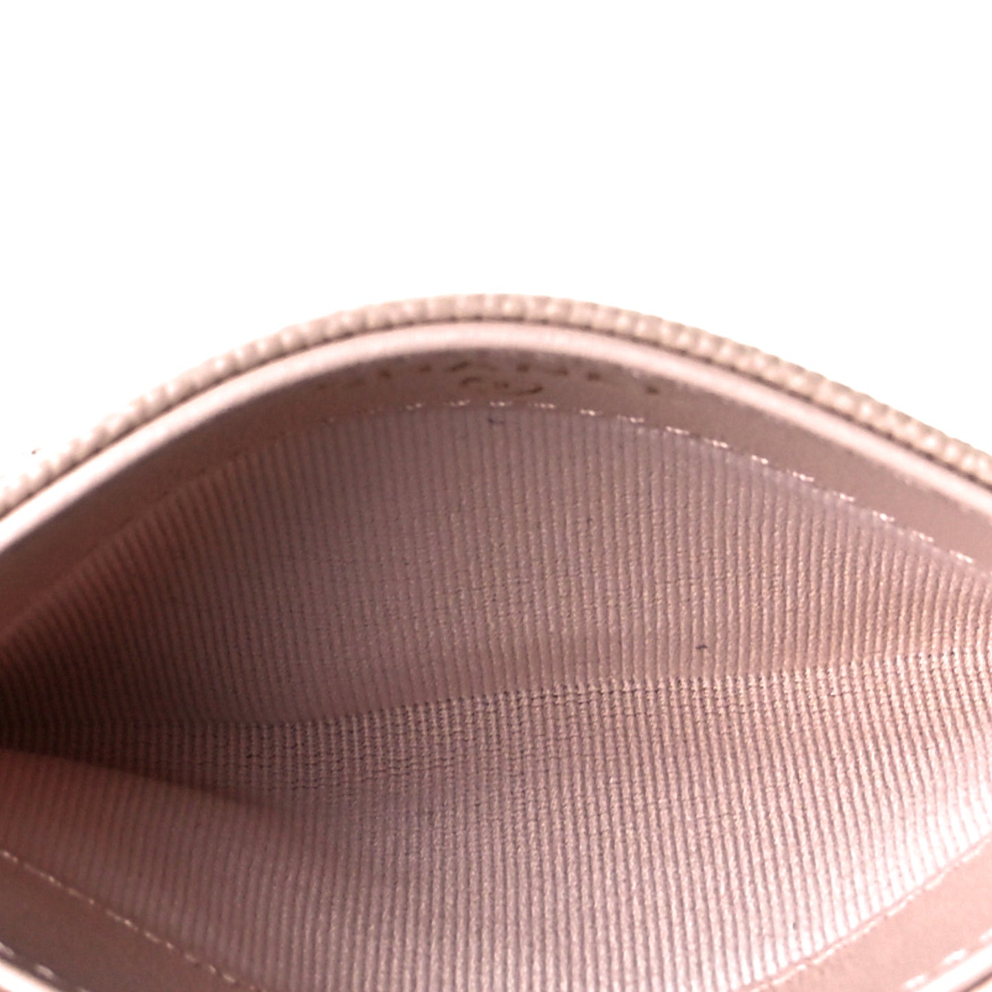 Caviar Quilted Card Holder Light Beige