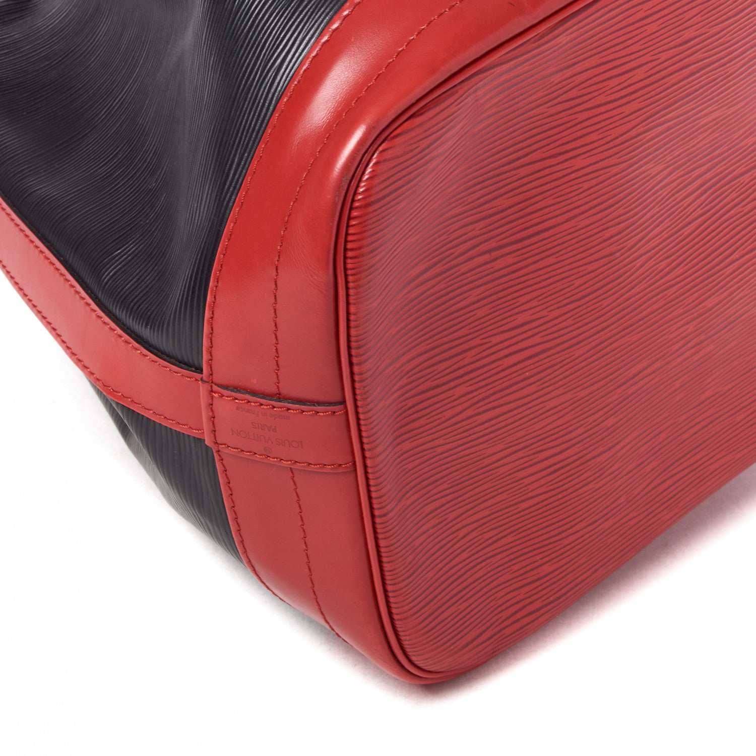 Louis Vuitton Epi Bi-Color Noe Castillan Red Black 6 of 9