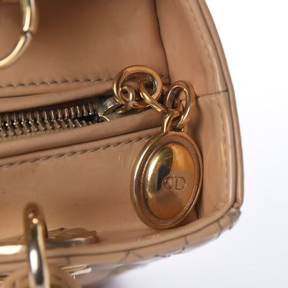 Christian Dior Patent Cannage Medium Lady Dior Beige 19 of 22