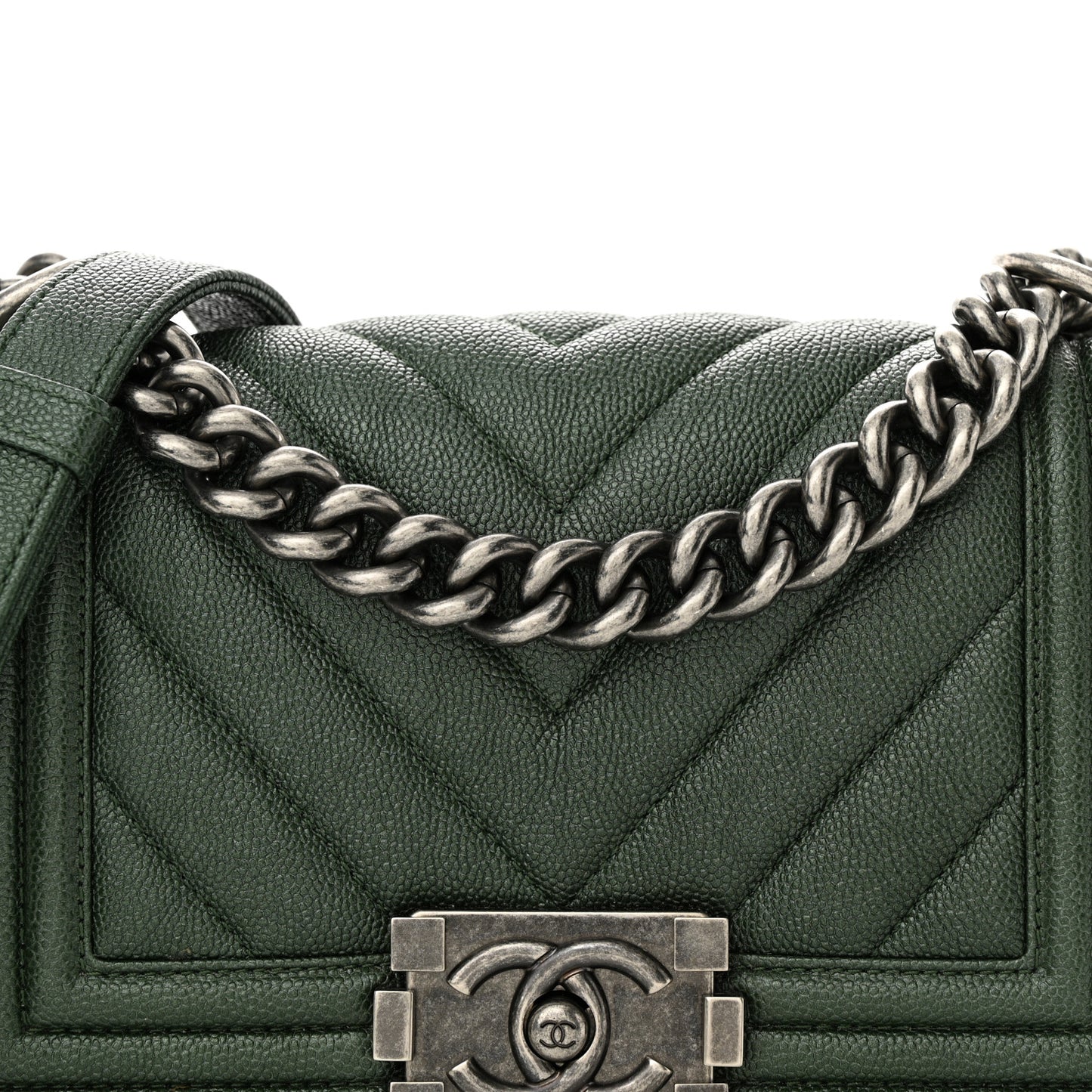 Caviar Chevron Quilted Small Boy Flap Green